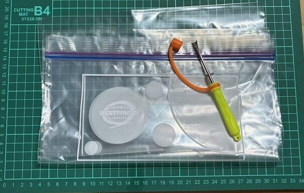 イカ締め用ピックとチャック付き袋